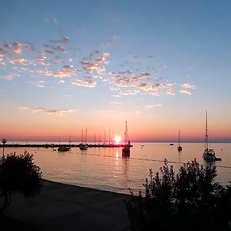 فندق In Istria With Sea View Bubble Bath